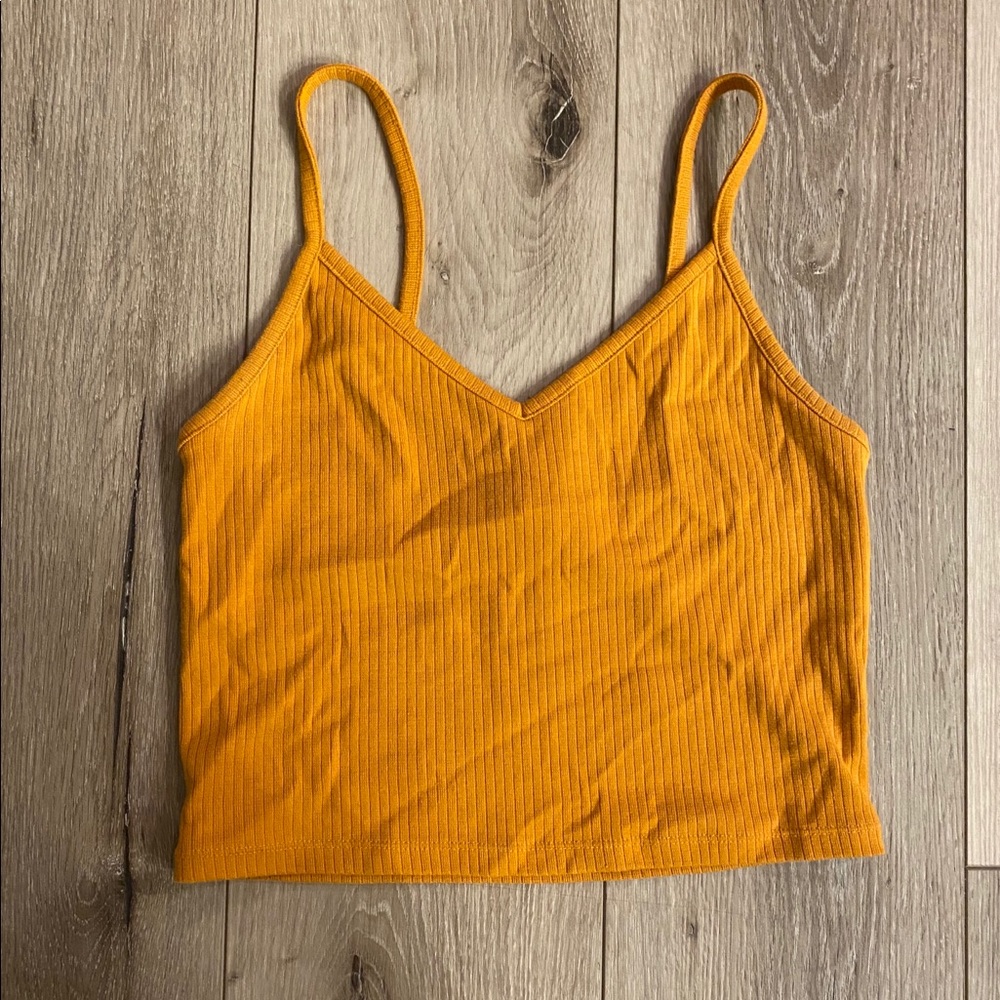 Cropped tank top